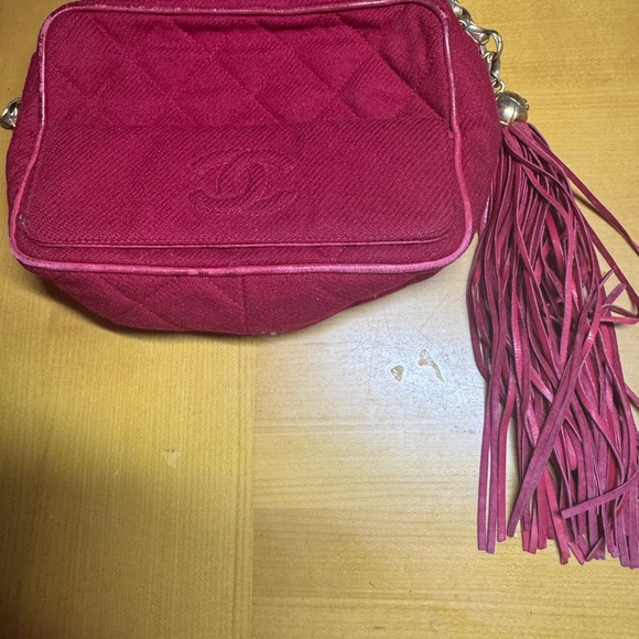 CHANEL Matelasse Quilted Fringe tassel Shoulder Bag Cross body Canvas Red/Gold - Picture 1 of 8